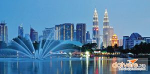 Tòa tháp đôi - Biểu tượng của Malaysia