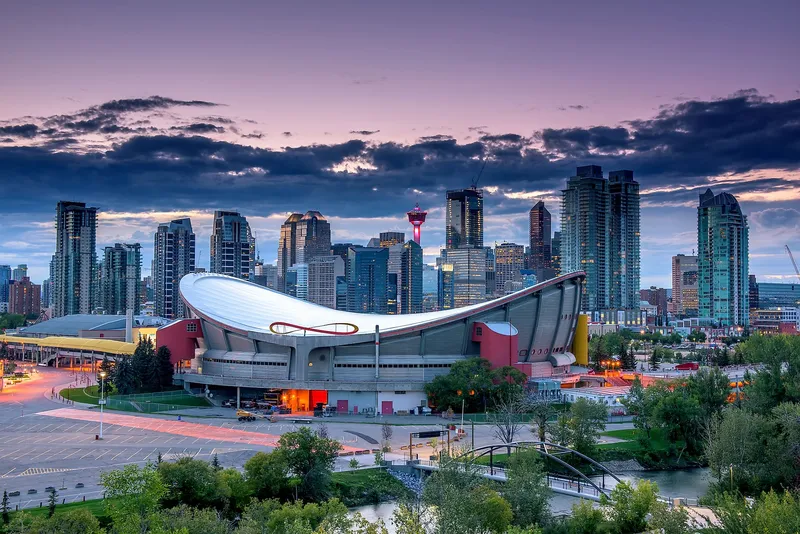 Mua vé máy bay Hà Nội đi Calgary tháng nào rẻ nhất