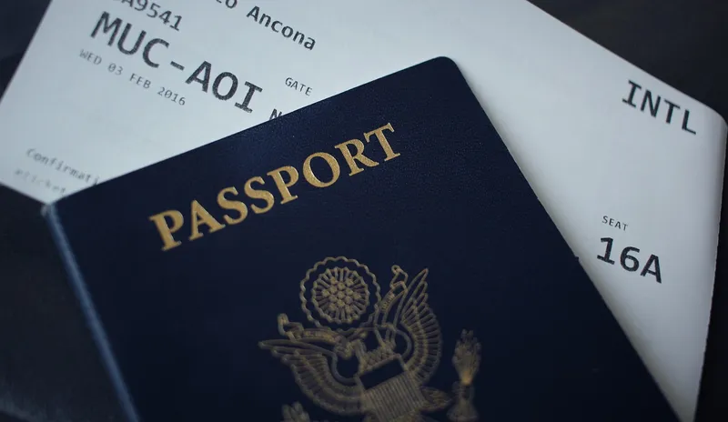 Chuẩn bị tốt vé máy bay và visa cho hành trình Hồ Chí Minh - Chicago vào tháng 8