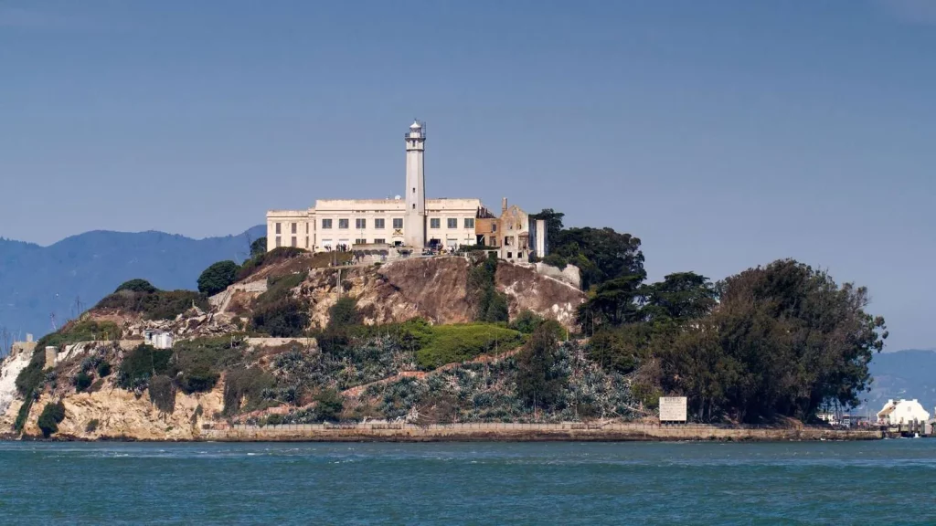 Đảo Alcatraz – Nhà tù nổi tiếng